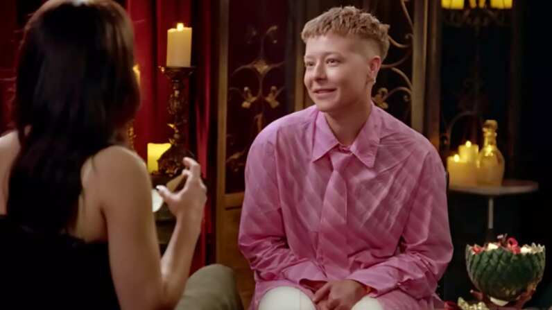 Emma D'arcy viraliza no Tik Tok