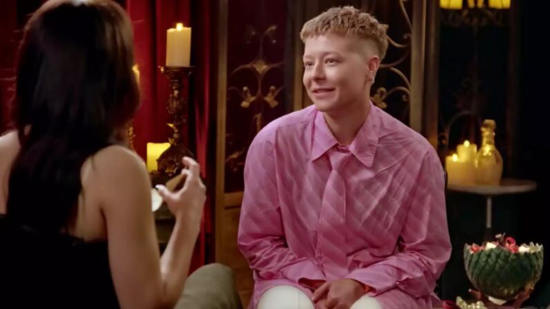 Emma D'arcy viraliza no Tik Tok