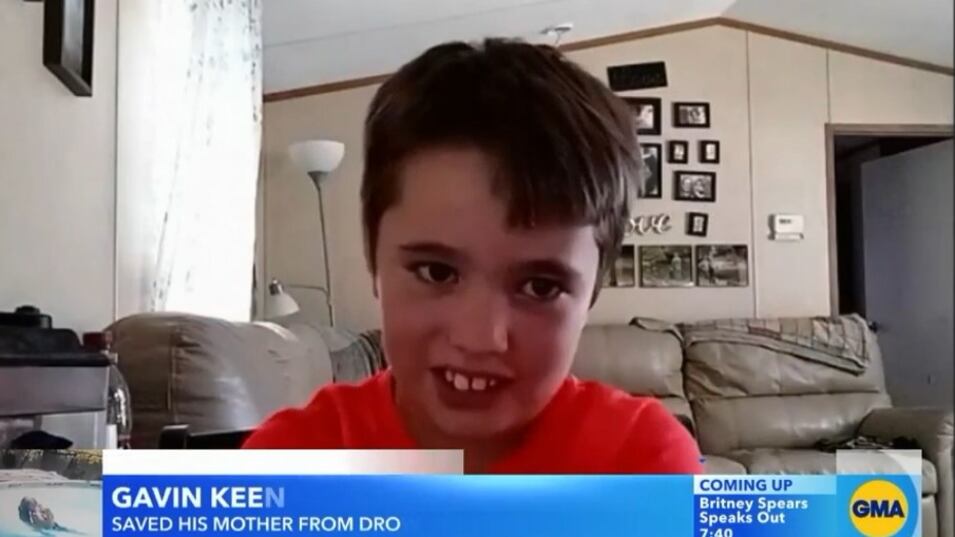 Él es el niño héroe que salvó a su mamá