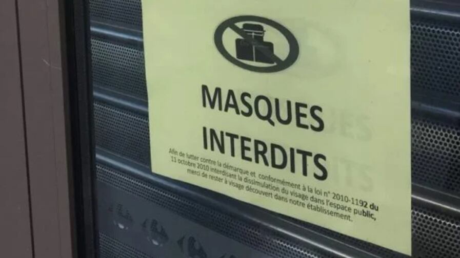 Supermercado pede para que clientes não usem máscara ‘por questões de segurança’