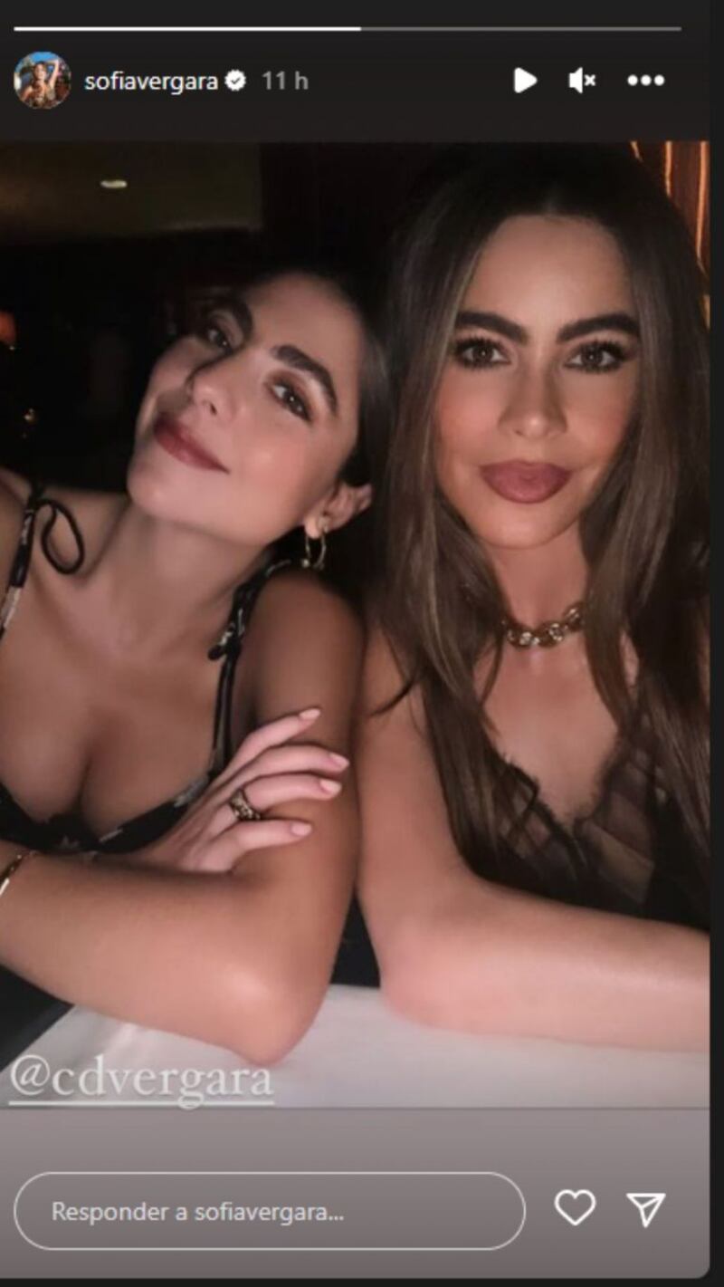 Sofía y Claudia Vergara.