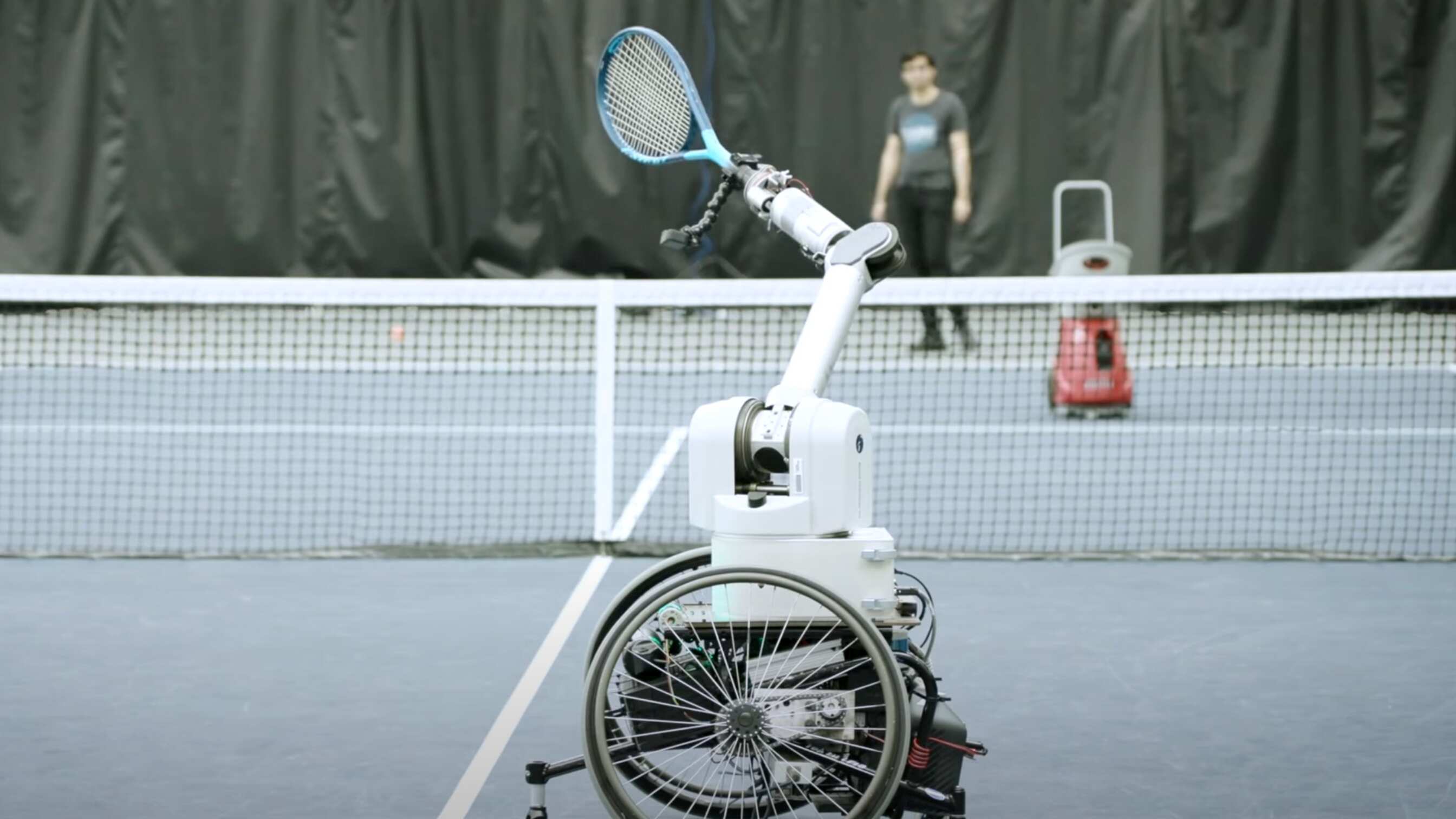 Robot tenista ESTHER