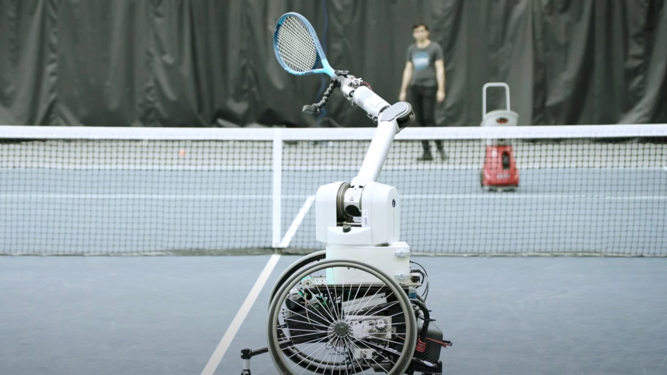 Robot tenista ESTHER