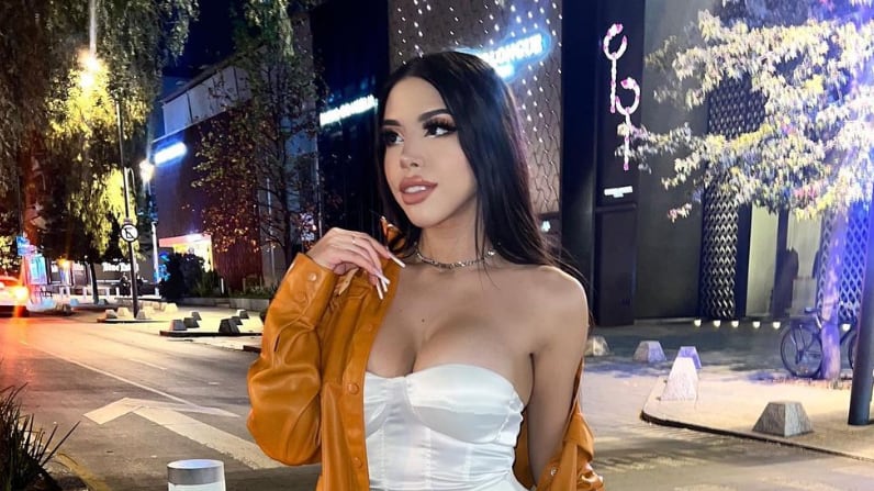 Yeri Mua se dio a conocer en TikTok.