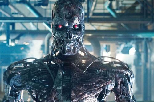 Como en “Terminator”: Crean robot humanoide que puede derretirse y reformarse para evitar obstáculos