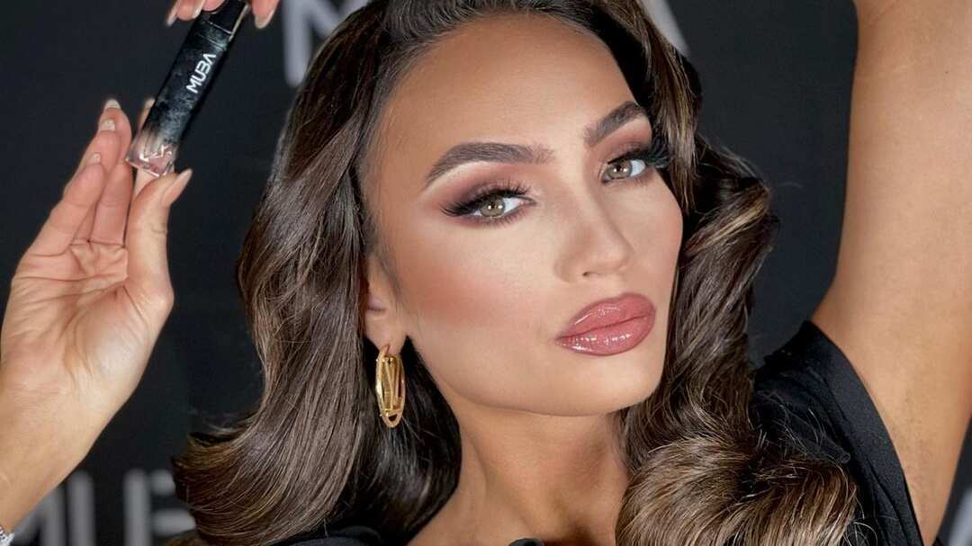 R'Bonney Nola Gabriel.