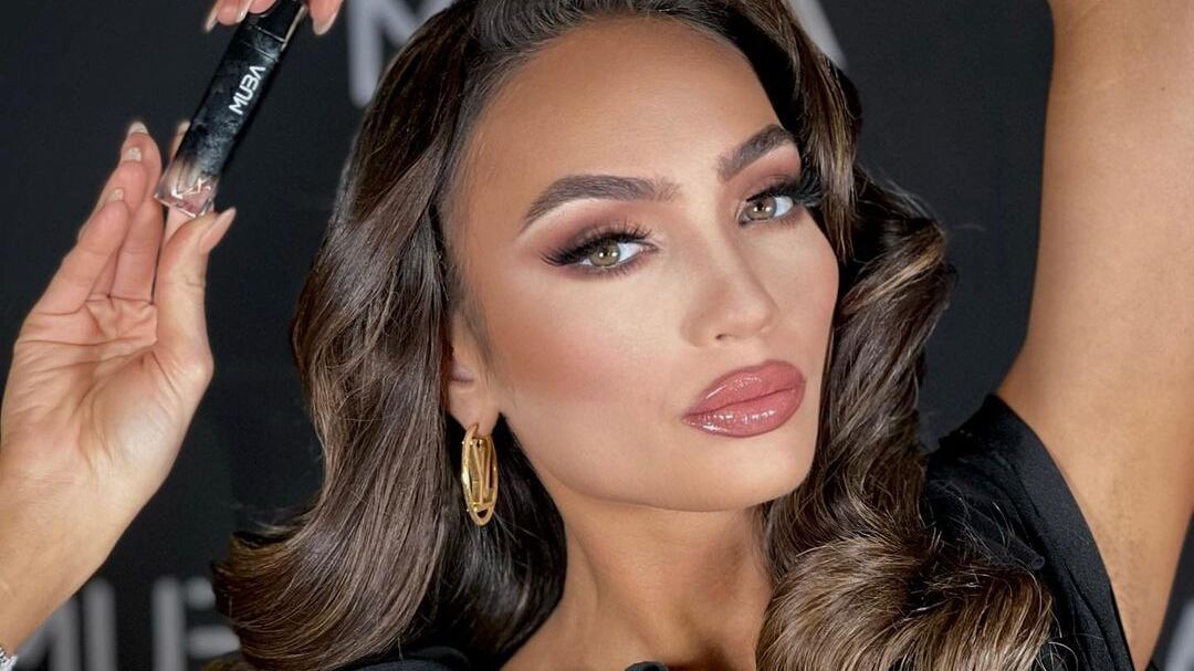 R'Bonney Nola Gabriel.