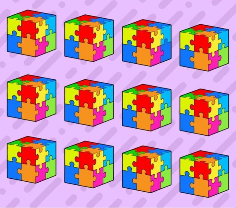¿Cuál es el cubo diferente?