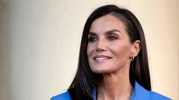 Revelan el insólito motivo por el que la reina Sofía sentía vergüenza de los padres de Letizia Ortiz