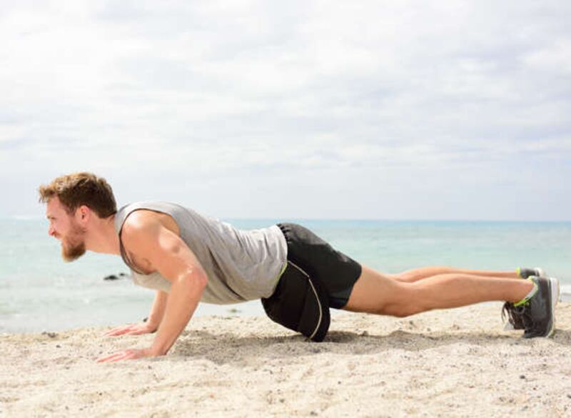 Flexiones de tríceps