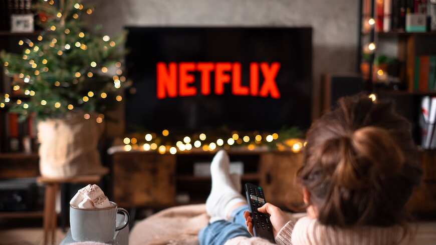 Las películas navideñas siempre llegan a acompañar estas fechas decembrinas y son la mejor opción para los más pequeños y grandes también.