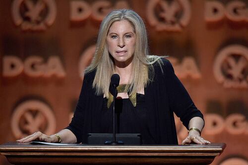 Barbra Streisand causa polémica en redes sociales al preguntarle a Melissa McCarthy si tomó Ozempic para bajar de peso
