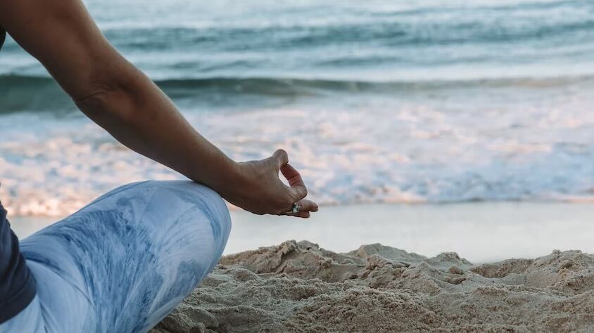 La meditación es una herramienta para hallar la calma en medio de la tormenta