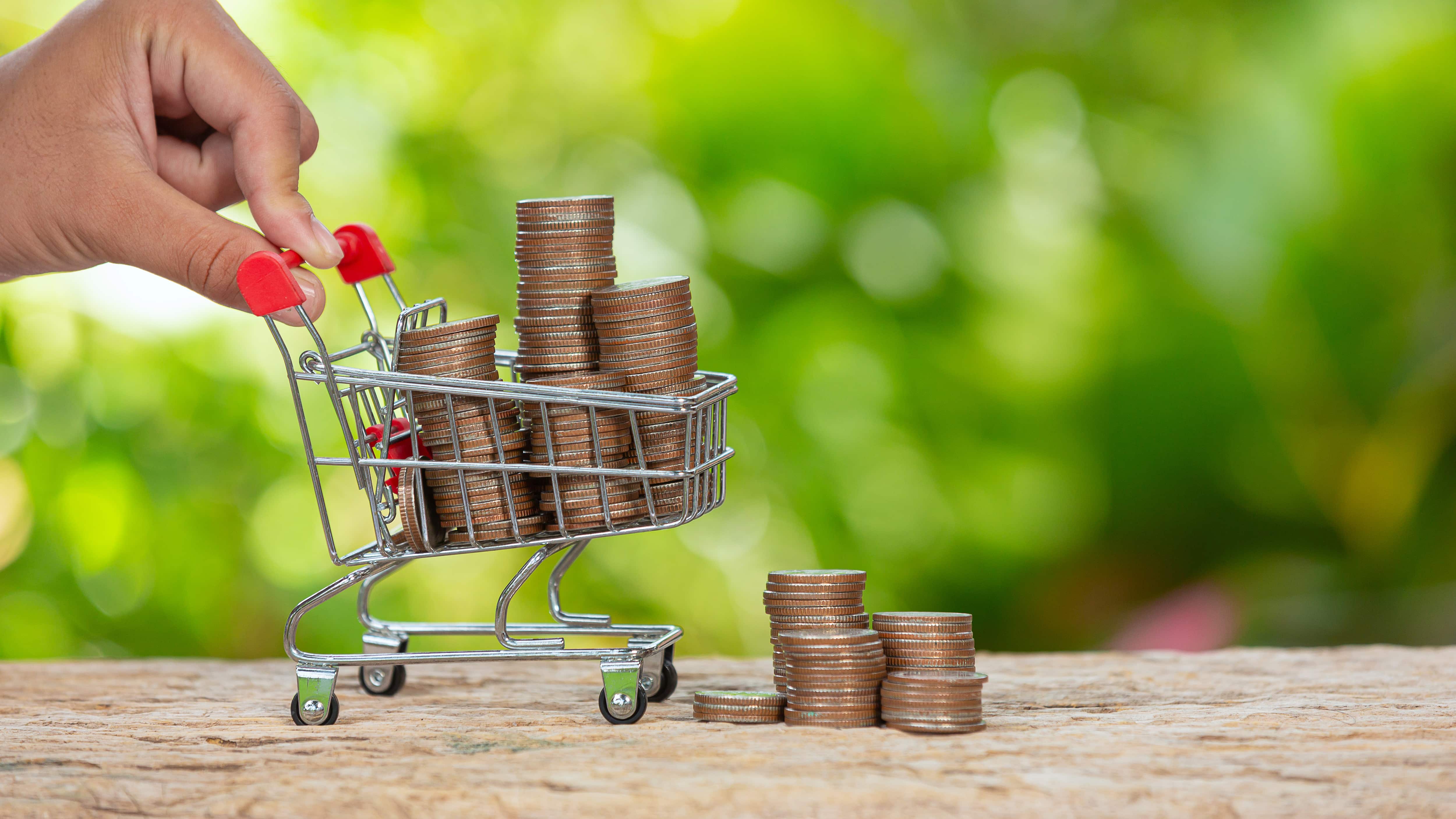 Seguir algunos consejos sencillos y fáciles de implementar a la hora de comprar puede suponer un importante ahorro. Foto: Freepik.