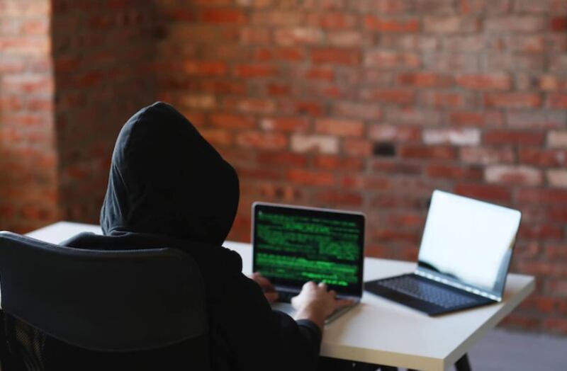 Ten cuidado con tus datos y con las personas que tratas en Internet