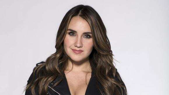 Dulce Maria para 'Falsa Identidad'