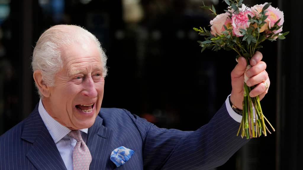 Reaparece el Rey Carlos III