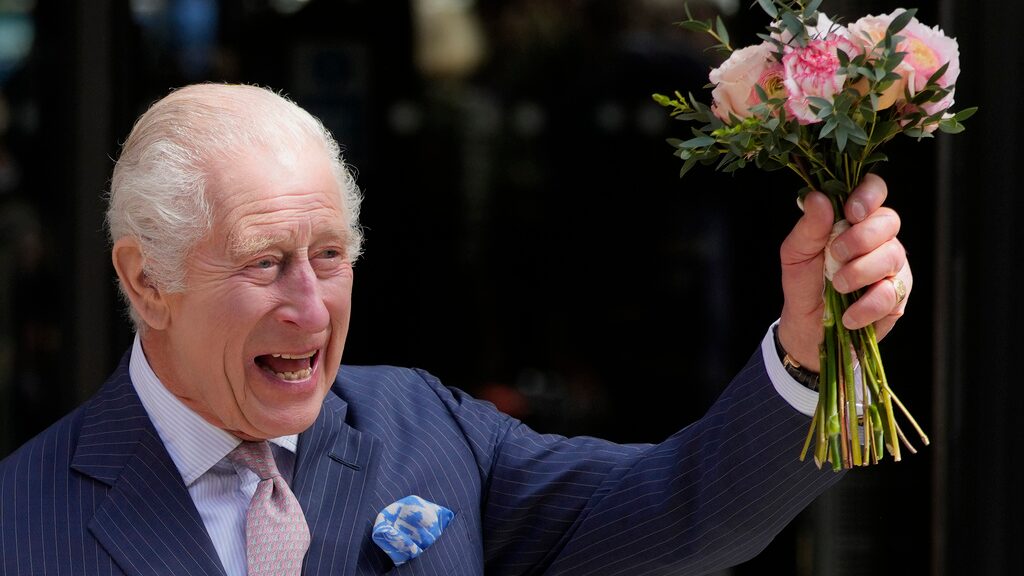 Reaparece el Rey Carlos III