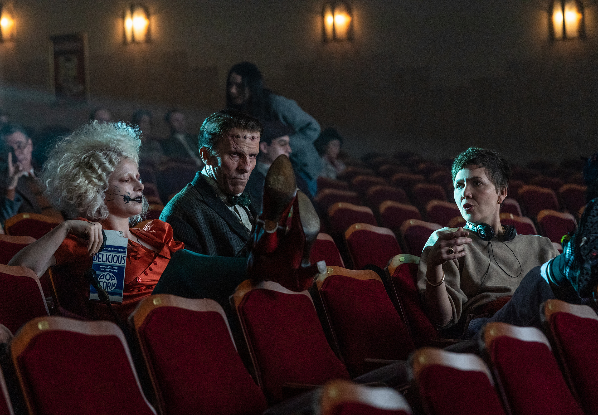 La Novia rompe el silencio: Maggie Gyllenhaal y Jessie Buckley reinventan el mito del terror