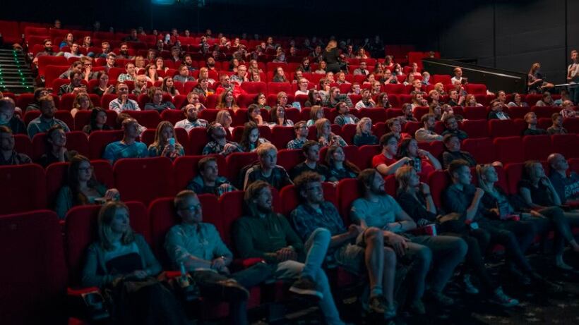 En las salas de cine se pueden encontrar cosas inesperadas