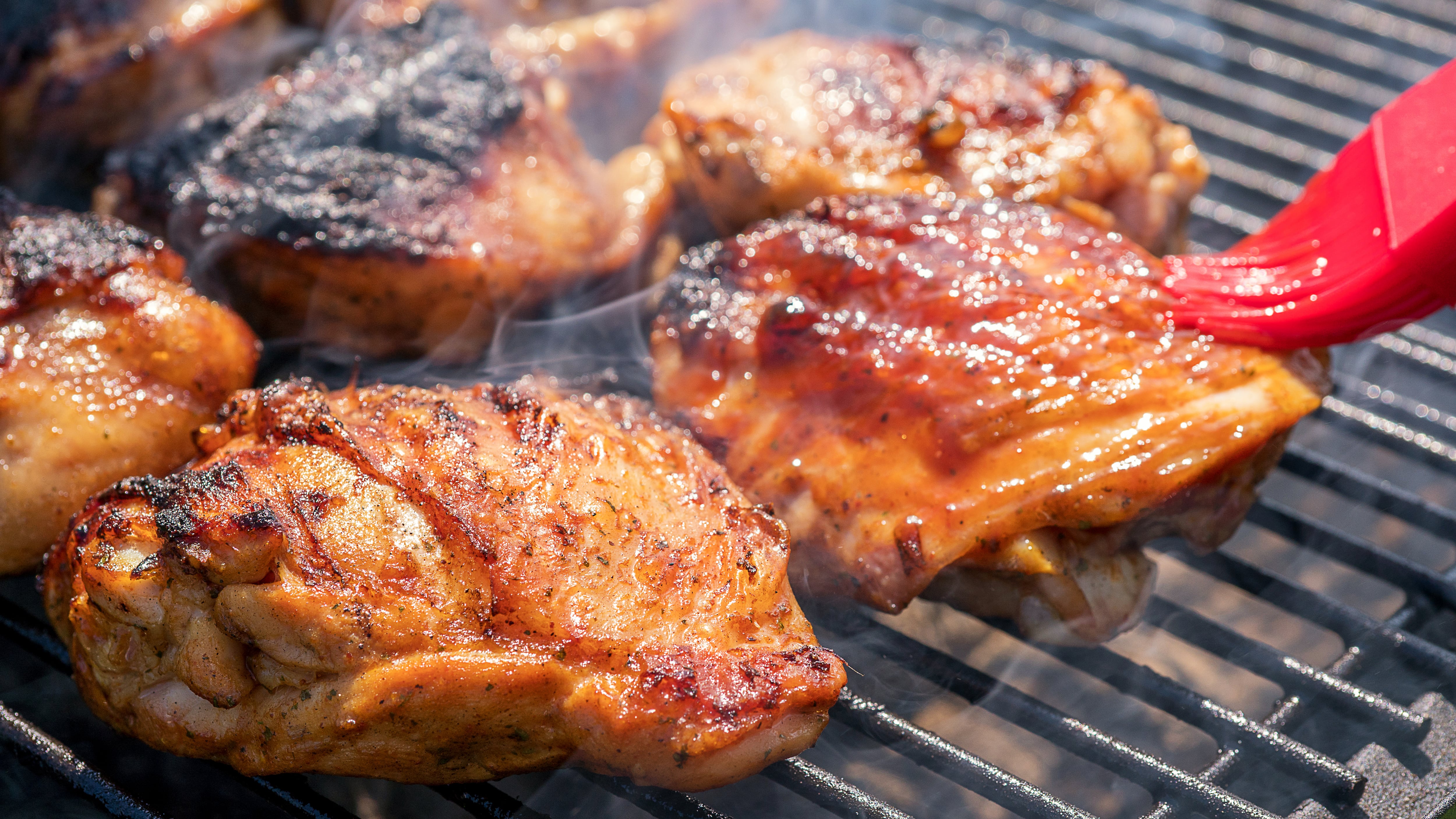 Aún no se determina si el consumo de pollo provocó la muerte de los niños.