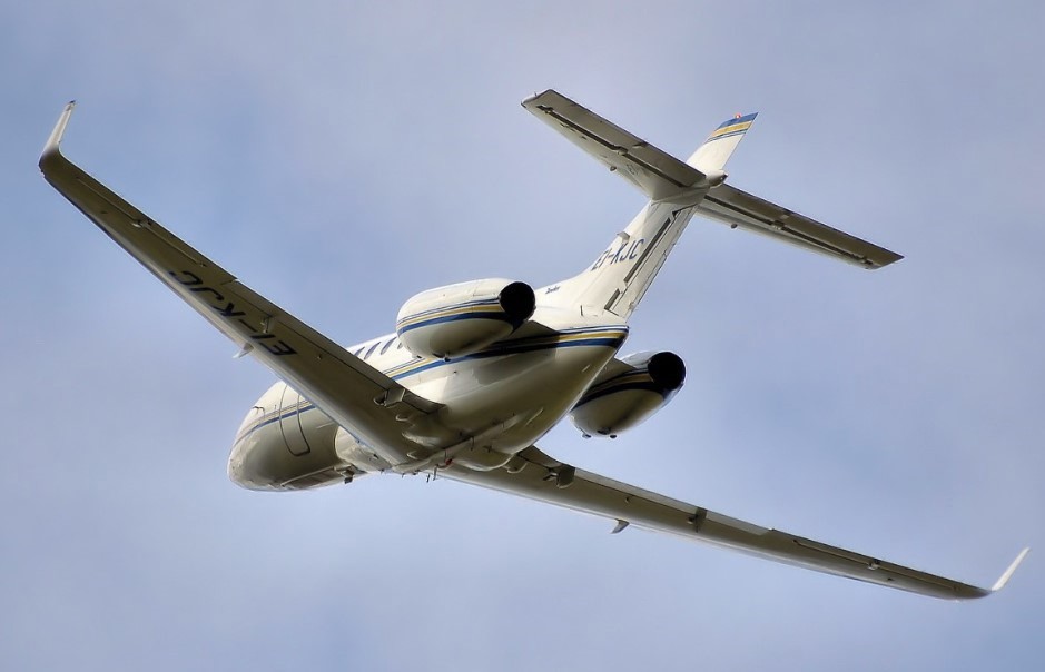 Empleados de aeropuerto graban la explosión de un avión que intentó aterrizar de emergencia