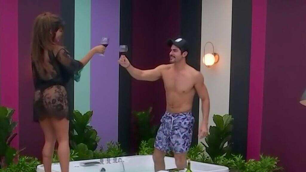 Pepe Gámez y Aleida Núñez ha tenido momentos apasionados.