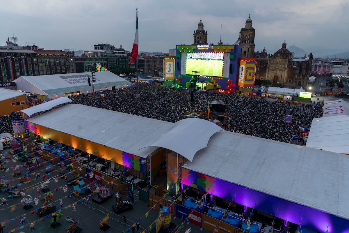 Fan Fest México.
