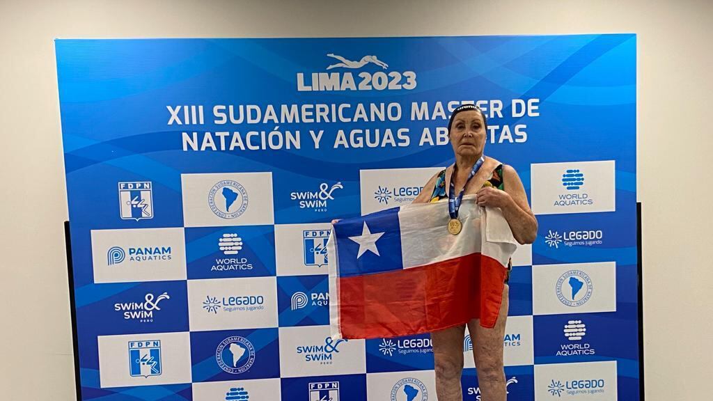 Eliana Busch, una atleta de 89 años, se prepara para competir en el próximo Campeonato Mundial Máster de Natación
