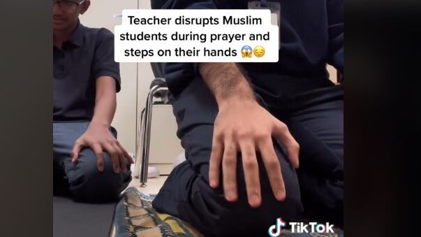 Alumnos musulmanes oran