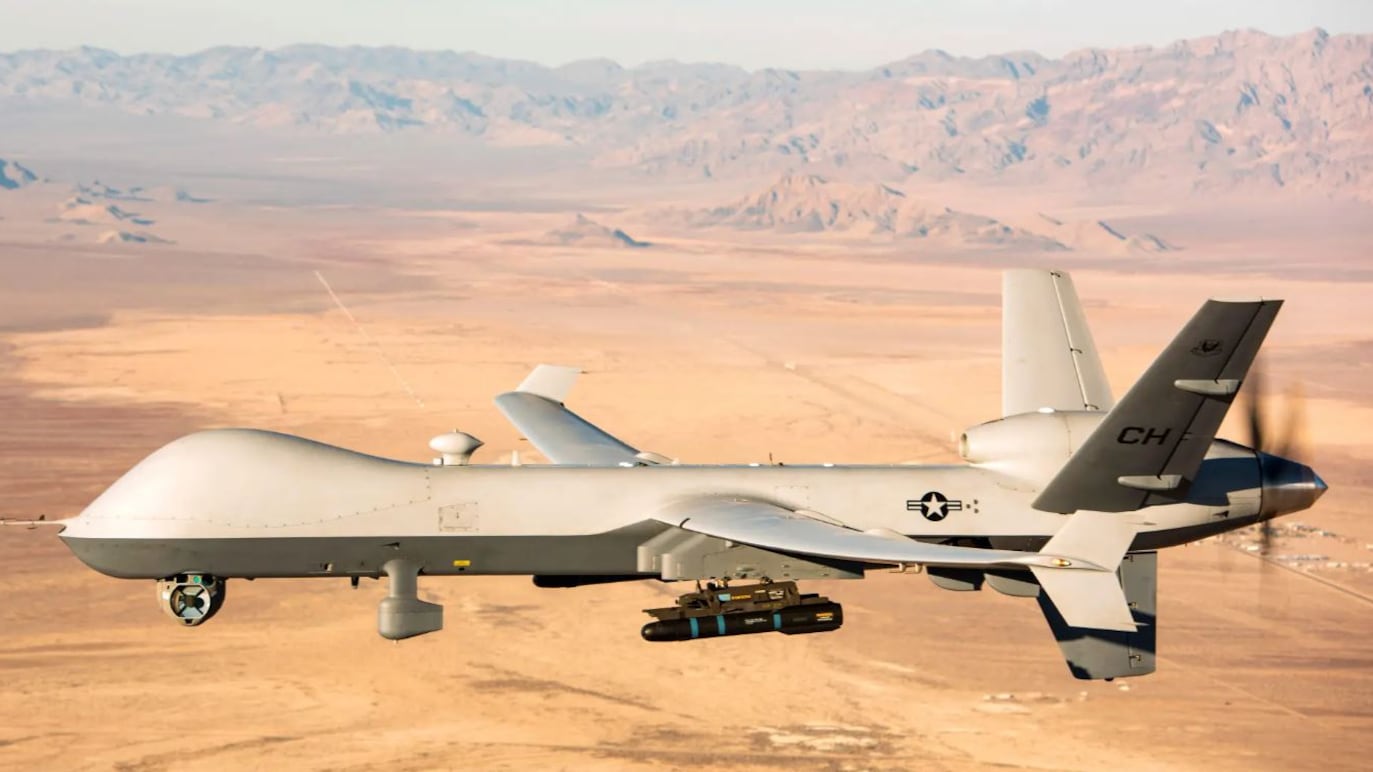 El dron MQ-9, apodado "Reaper", es un gran sistema no tripulado utilizado por la Fuerza Aérea de los EE. UU. para la vigilancia. | Foto: FUERZA AÉREA DE EE. UU./AFP a través de Getty Images