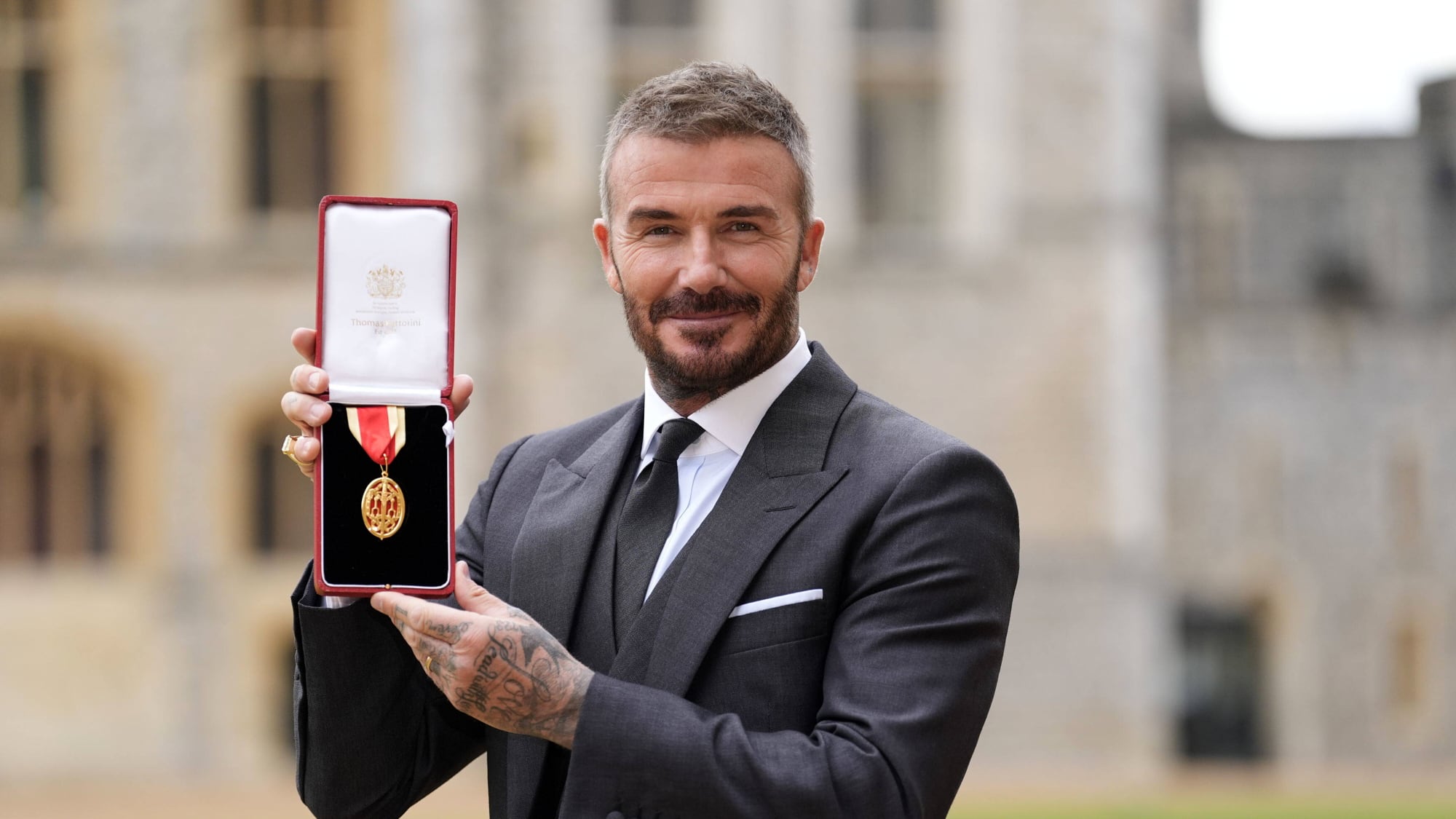 David Beckham fue reconocido como Sir por el rey Carlos III.
