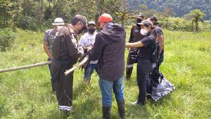 Crucifican a un águila en Napo: autoridades investigan el hecho