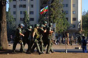 "Nos deberá dar muy buenas explicaciones": diputado Ascencio oficiará a intendente por plan de Carabineros en Plaza Italia