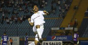 Comunicaciones jugará semifinal de la Copa Premier Centroamericana 