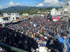 Masiva participación de pobladores de Sololá en bloqueos para exigir prórroga de CICIG