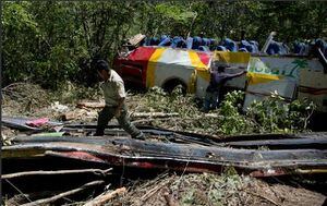 Bolivia: 25 muertos en accidente de tránsito de bus