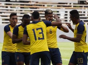 La 'Tri' gana 2-1 a Bolivia y se lleva el duelo de altura