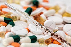 Ministério da Saúde suspende fabricação de 19 remédios de distribuição gratuita