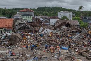 No fue por terremoto: así se produjo el tsunami que devastó Indonesia