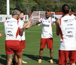 "Gracias, Vidal": Flamengo lo despide con selección de sus mejores jugadas