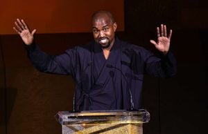 ¿Kanye West sin hogar? el rapero que está en proceso de divorcio de Kim Kardashian está viviendo en un estadio