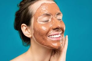 Mascarillas caseras que puedes aplicarte en medio de la cuarentena