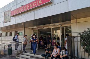Médicos de primera línea: así se enfrenta el coronavirus en Chile