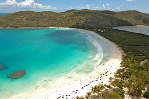 Playa Flamenco entre las mejores playas del mundo