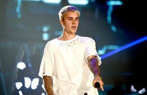 Avalancha de críticas: Justin Bieber incendió las redes sociales tras defender a Chris Brown y varios famosos lo apoyaron