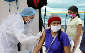 Venezolanos que esperan en Bogotá regreso a su país reciben atención médica