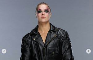 Ronda Rousey da un nocaut a la WWE