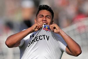 Colo Colo celebra en todos lados: logró millonario acuerdo para su nueva camiseta