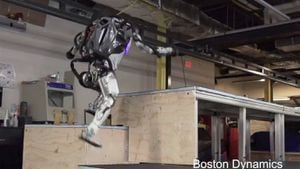 Video: ¡El robot humanoide de Boston Dynamics ahora hace parkour!